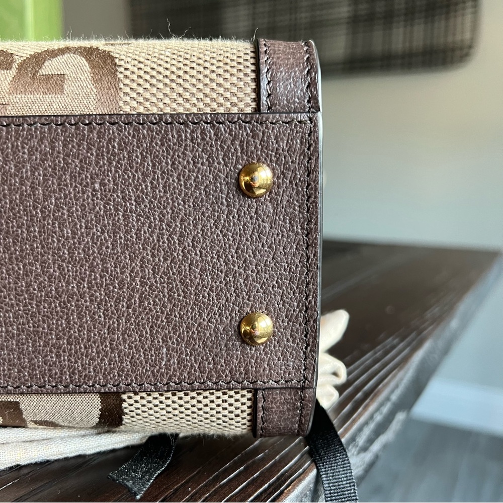 Gucci Beige and Brown Monogram Tote - Picture 12 of 16